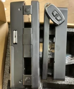 Khóa điện tử cửa kính Hubert HB CK68 Black