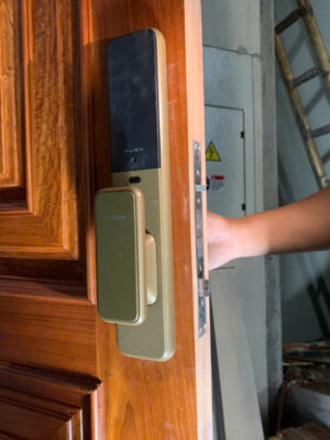 Khóa điện tử cửa gỗ Bosch EL600 EU Khóa điện tử cửa gỗ Bosch EL600 EU