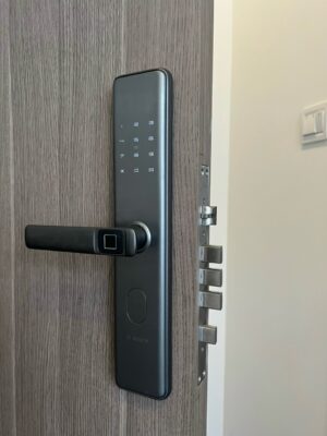 Khóa điện tử cửa gỗ Bosch ID30 EU