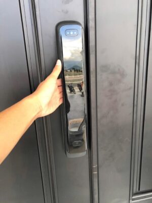 Khóa điện tử cửa gỗ PHILIPS DDL702-8HWS