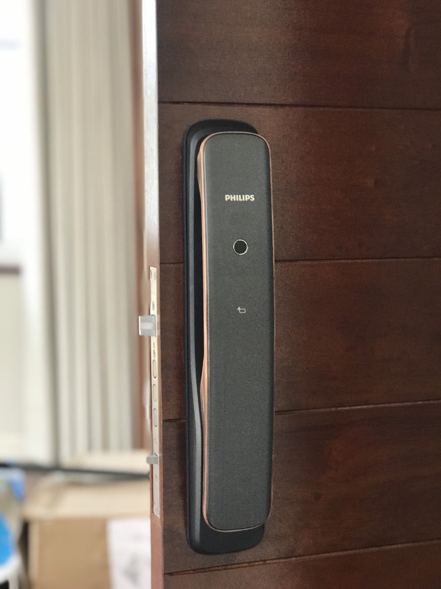 Khóa điện tử cửa gỗ PHILIPS DDL702E