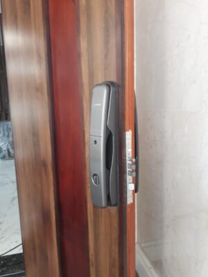 Khóa điện tử cửa gỗ Bosch EL800A EU Khóa điện tử cửa gỗ Bosch EL800A EU