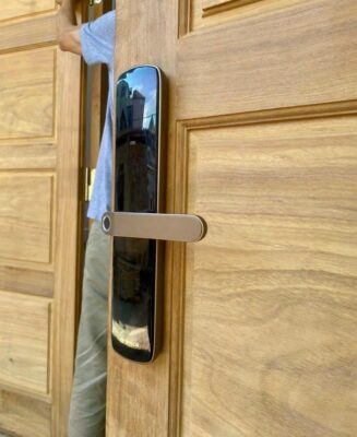 Khóa điện tử cửa gỗ Bosch ID60 EU Khóa điện tử cửa gỗ Bosch ID60 EU