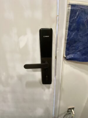 Khóa điện tử cửa gỗ Bosch ID60 EU Khóa điện tử cửa gỗ Bosch ID60 EU