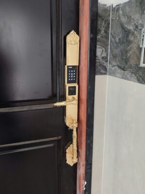 Khóa điện tử đại sảnh Hyundai HY-SLC8818 Gold