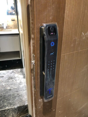 Khoá điện tử cửa gỗ Hyundai HY-SLA808F