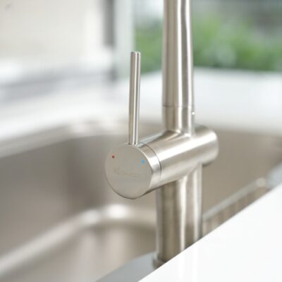 Vòi rửa bát dây rút Konox Volta Nickel