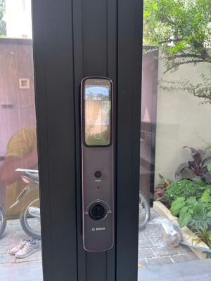 Khóa điện tử cửa gỗ Bosch EL800VF EU GRAY Khóa điện tử cửa gỗ Bosch EL800VF EU GRAY