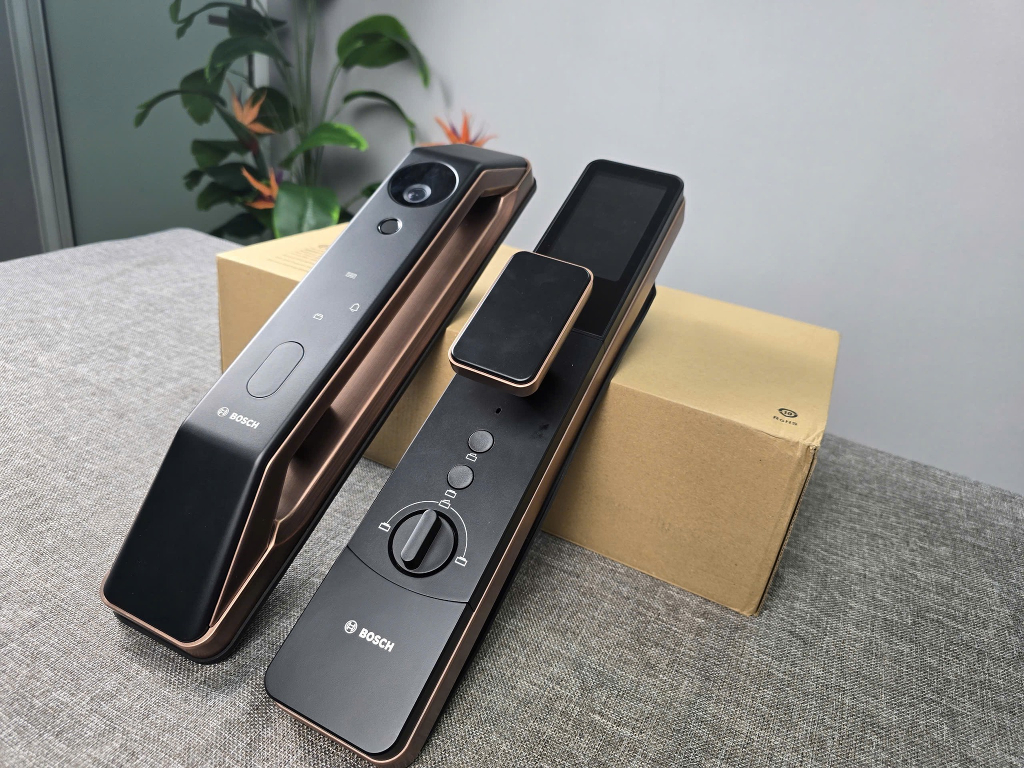 Khóa Điện Tử Bosch FU6 Plus