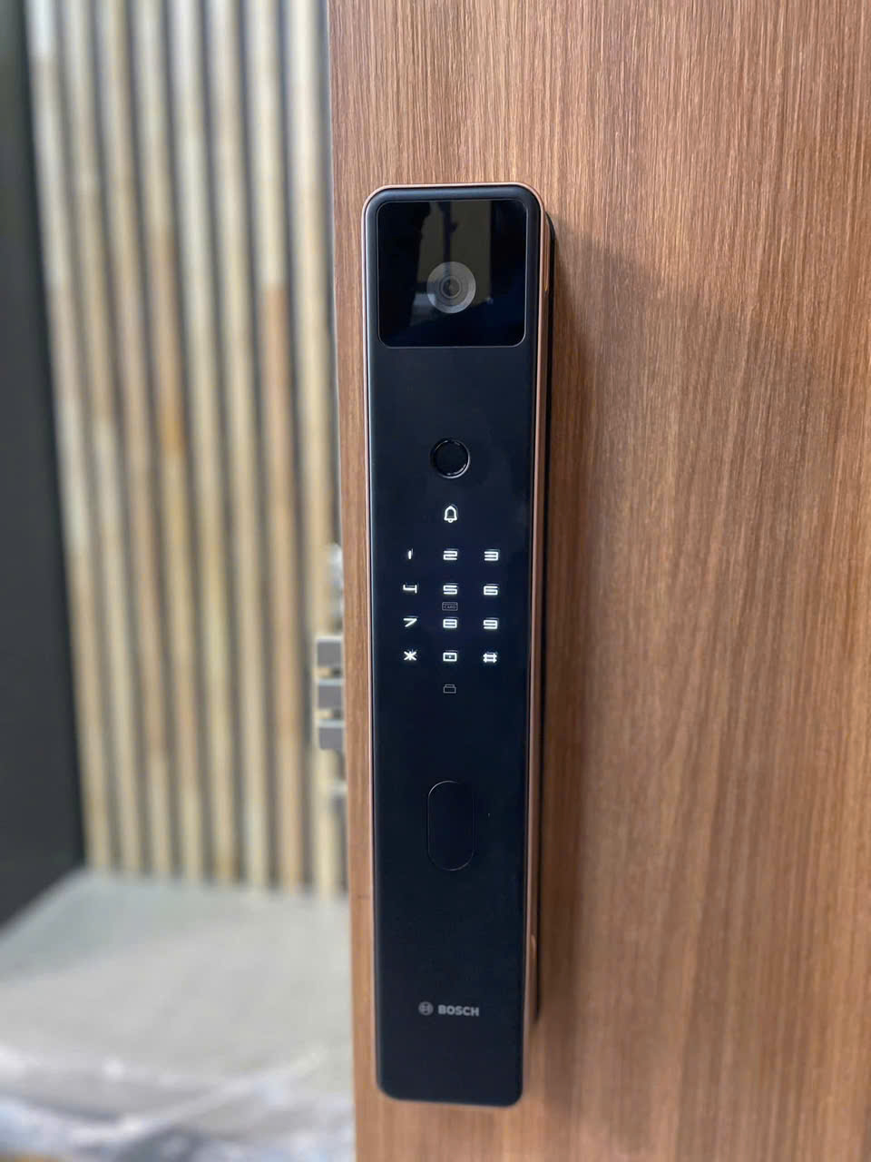 Khóa Điện Tử Bosch FU8 Plus