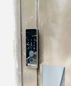 Khoá điện tử cửa cổng Hubert HB CC79 TITAN có Remote