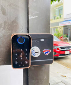 Khoá điện tử cửa cổng Hubert HB CC79 TITAN có Remote