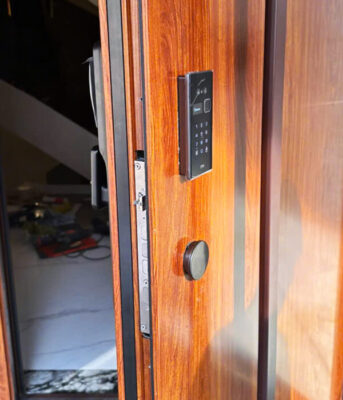 Khóa điện tử cửa gỗ DEMAX EL-Q965