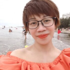 Avatar đánh giá của khách hàng nữ